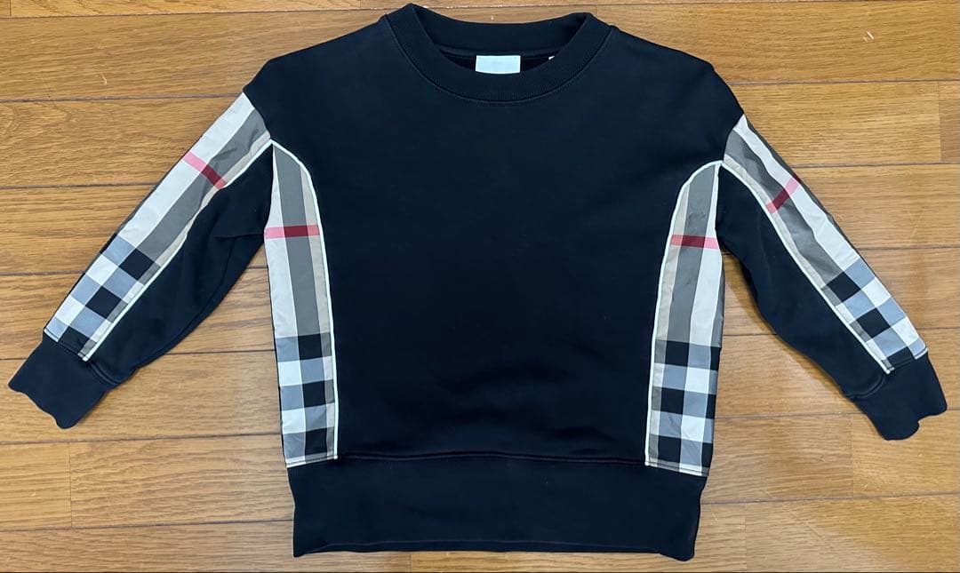 【即日発送】BURBERRY チェック柄袖トレーナー 116cm