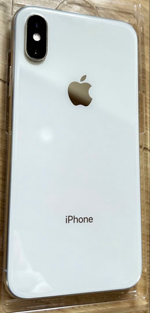 iPhoneXS / バッテリー72% / 256GB / SIMロックあり