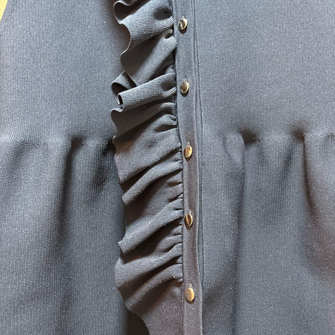 UNITED ARROWS・Pフリル　ベスト　ペプラム