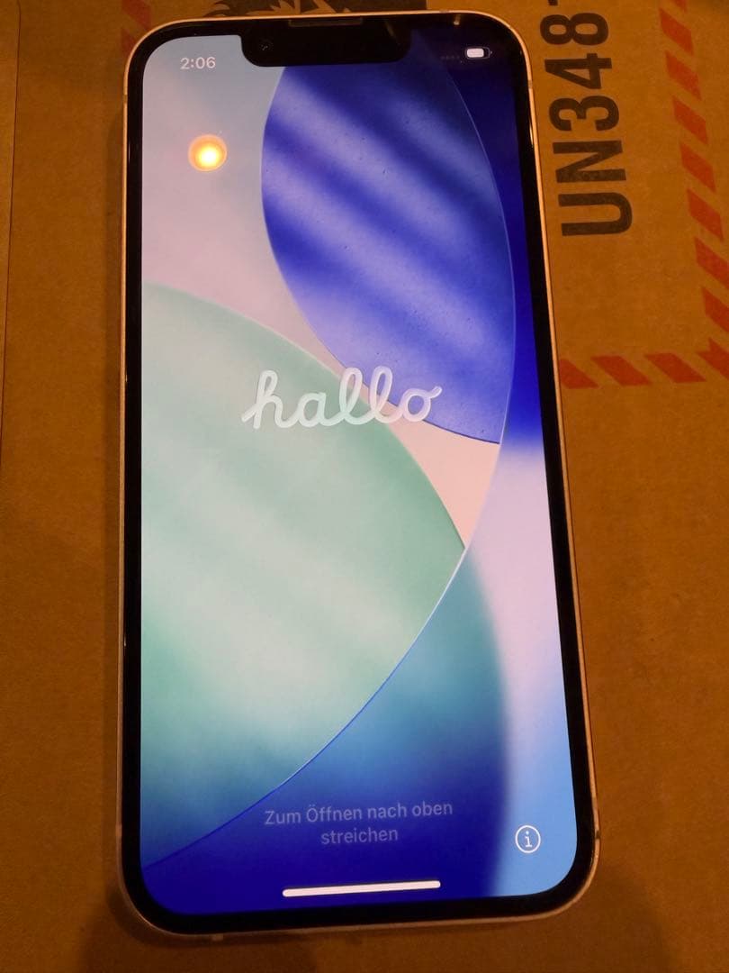 美品　Apple iPhone 13 mini 本体 ピンク256GB