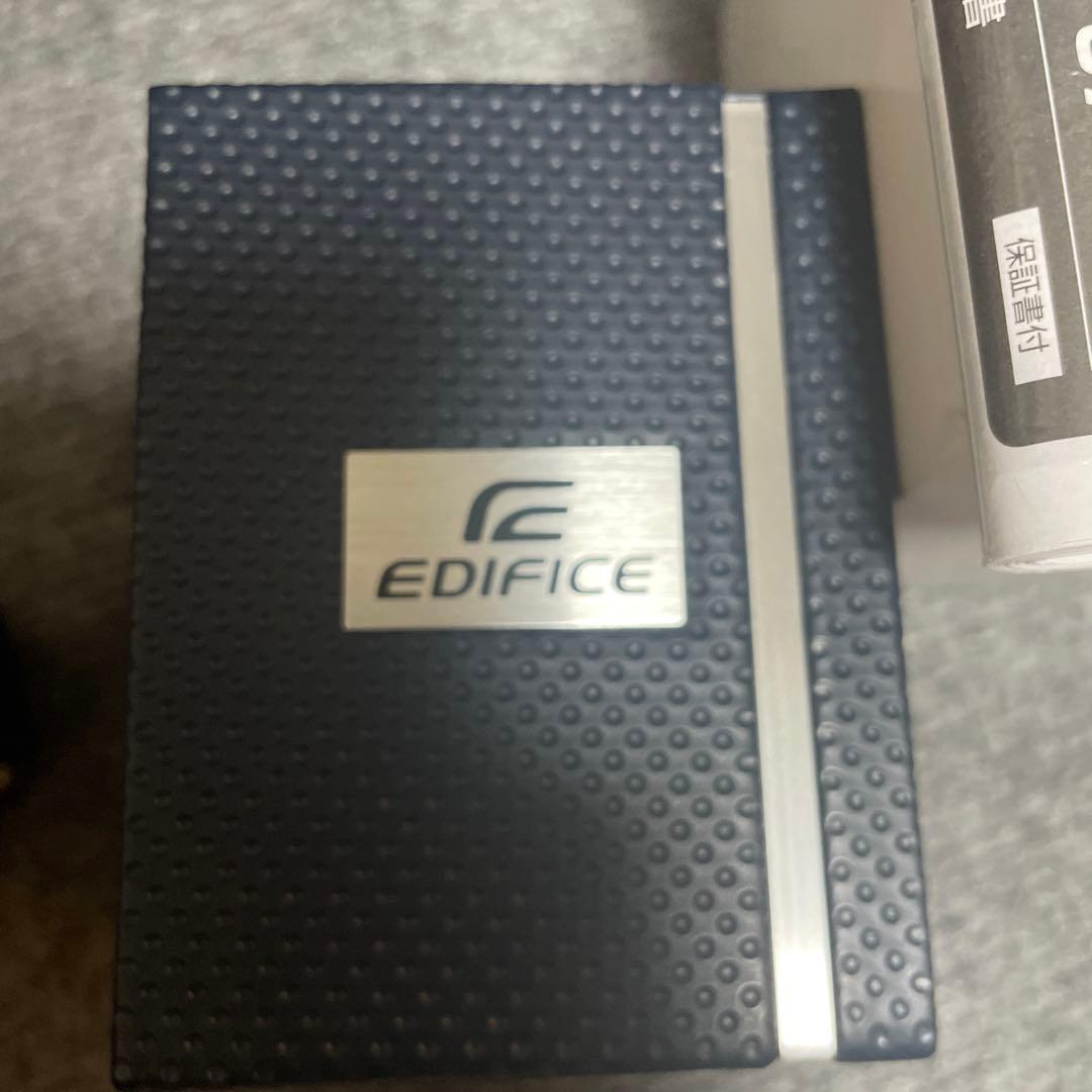 展示品・定価5万 カシオ　エディフィス　クロノグラフ　EQW-T670