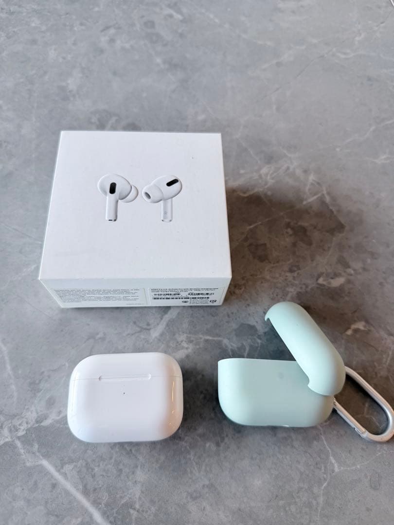 ［お値下げ中！］【完全動作】AirPodsPro 第一世代 本体+充電ケース