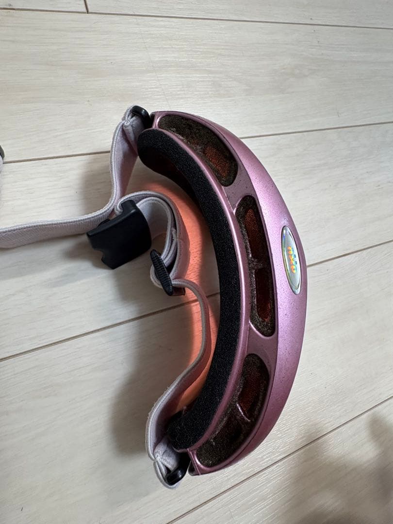 レディース　スノーボードウェアセット（ジャケット・パンツ・手袋・ゴーグル、帽子）