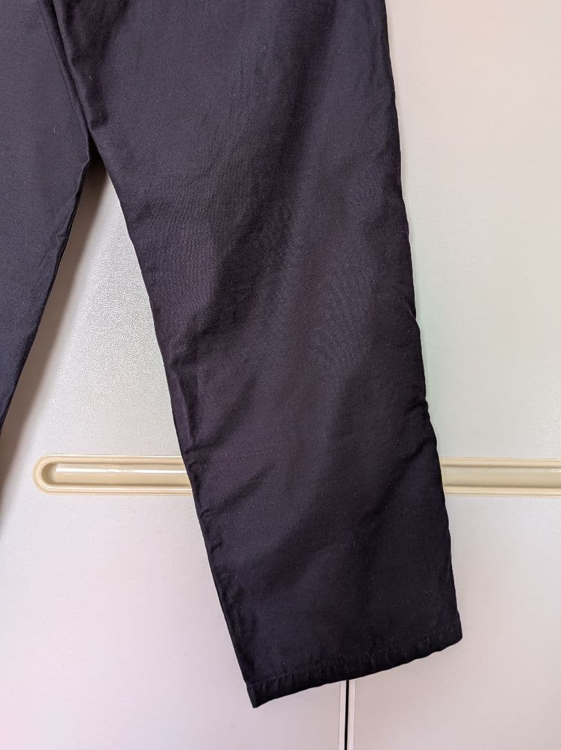 CIOTA スビンコットンバックサテンベイカーパンツ ブラック サイズ4