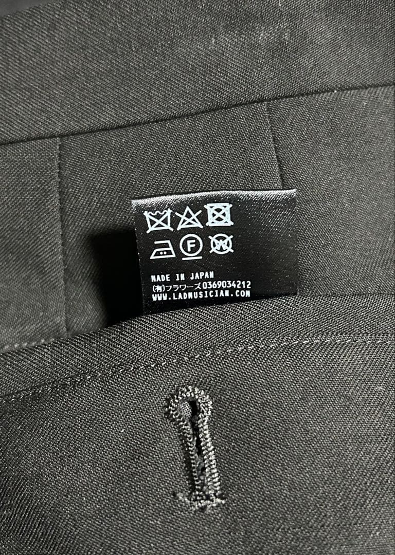 ラッドミュージシャン 2タックワイドフレアスラックス 44サイズ