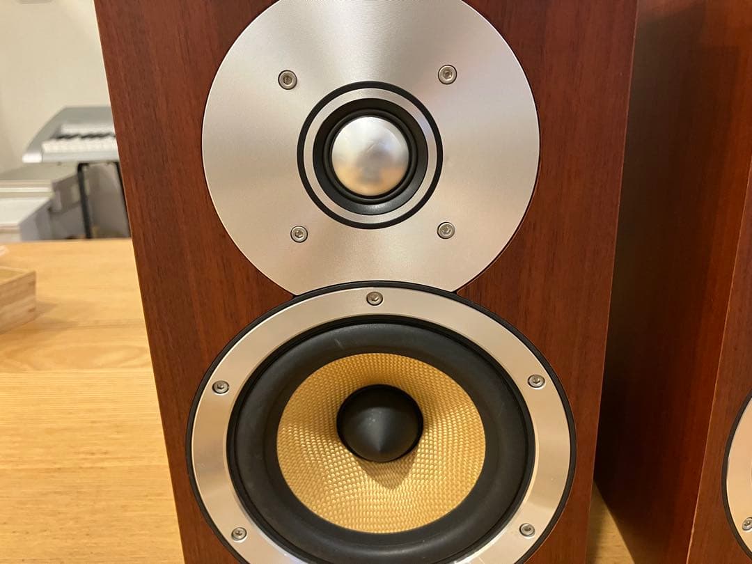 Bowers & Wilkins ＣＭ１