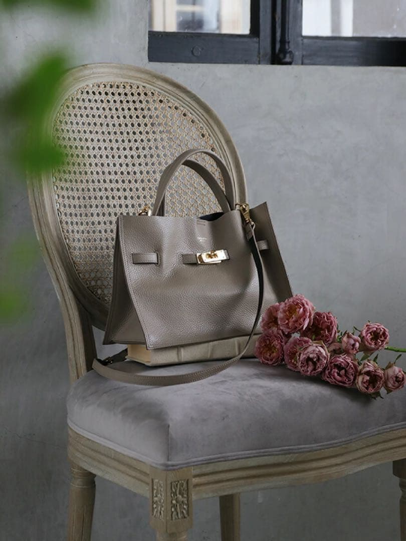 VIOLAd'ORO イタリアンWフェイスレザートートバック　ライトト-プ