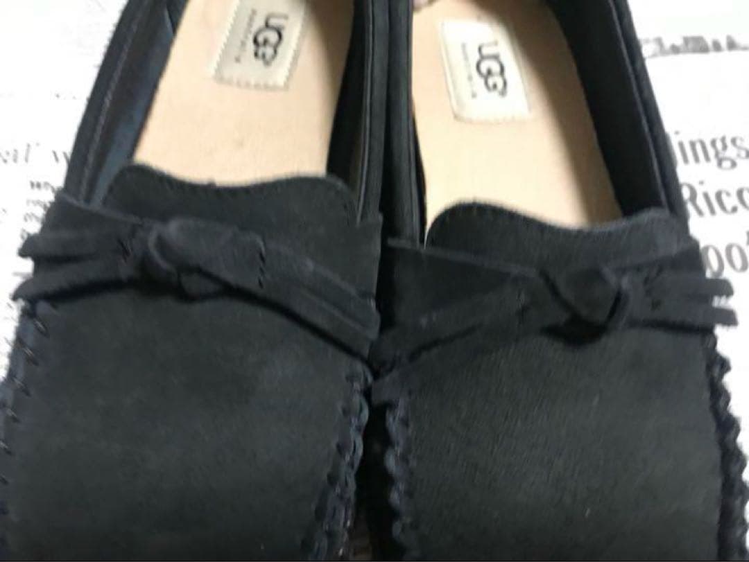 UGG　アグオーストラリア　モカシン　フラットシューズ　オールシーズン履けます！