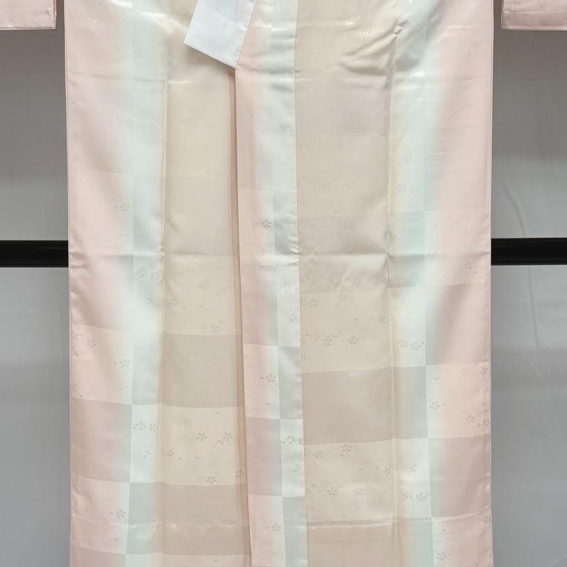 ゆりのはな　創世舎　長襦袢　立体裁断　地紋桜柄　袷　衣紋ぬき　日本製　D402