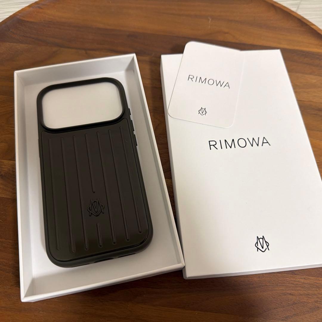 RIMOWA iPhone 17 Pro MagSafe ケース スレートグレー