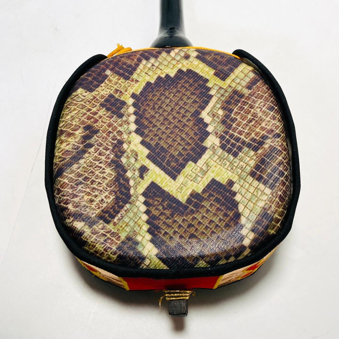 沖縄三味線　蛇柄