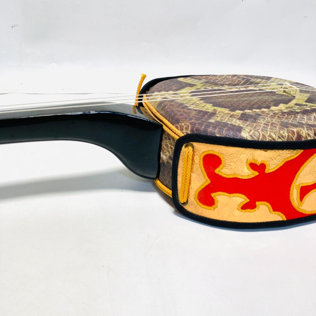 沖縄三味線　蛇柄