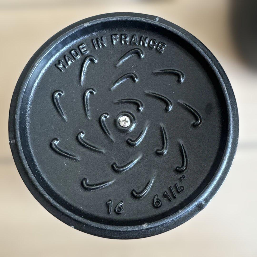 Staub ストウブ ラ・ココット de GOHAN M ブラック