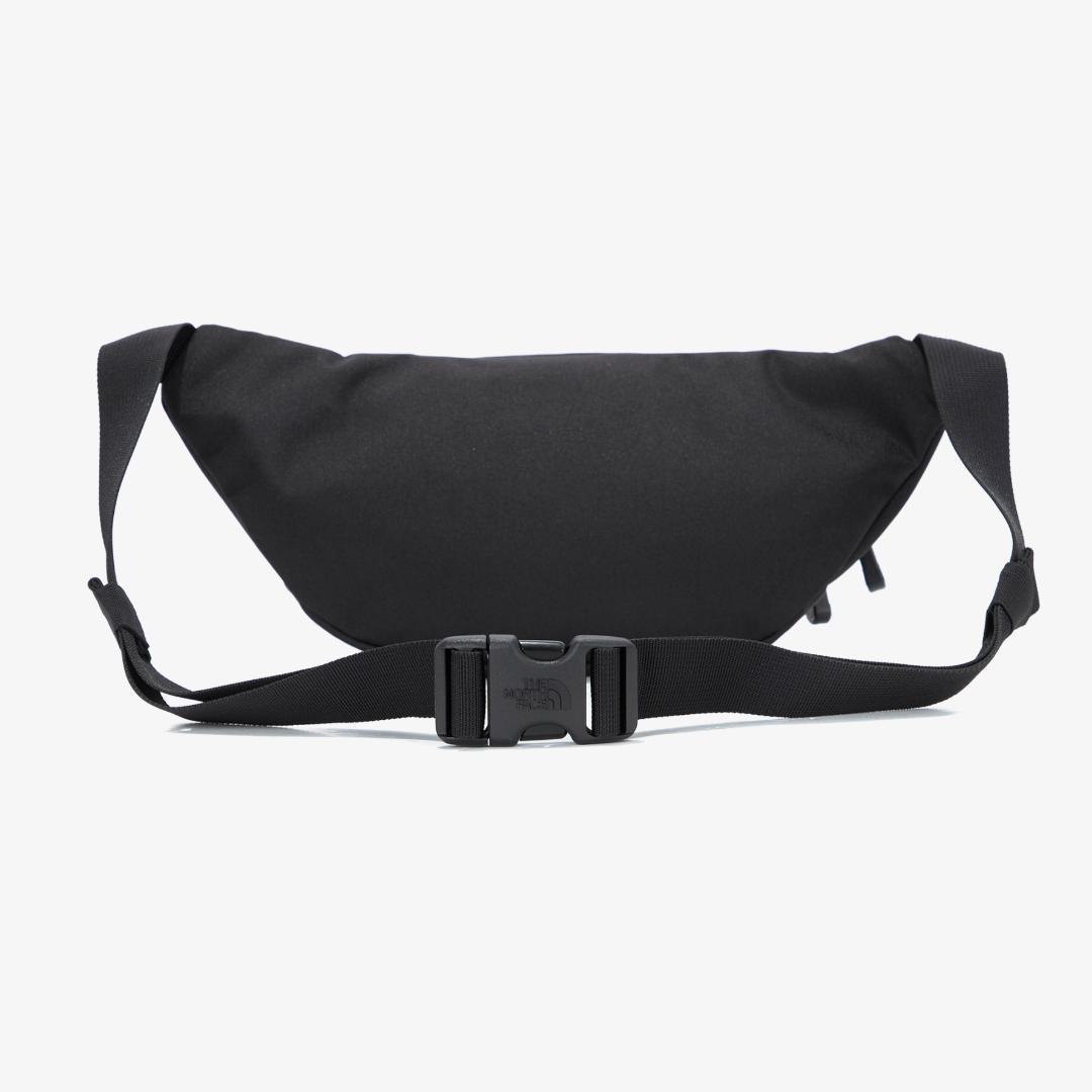 完売！ノースフェイス　MESSENGER　ボディバッグ　ショルダーバッグ　BLK