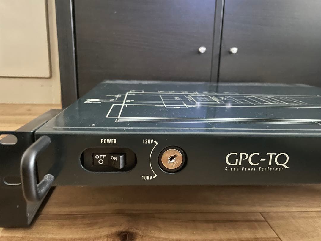 VOLT AMPERE / GPC-TQ
