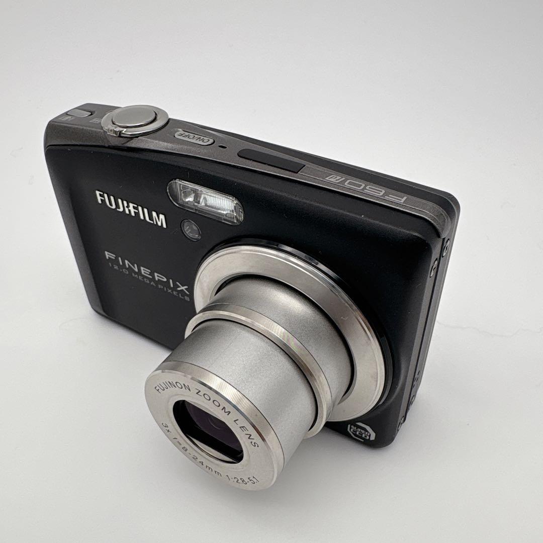 FUJIFILM FINEPIX F50fd 富士フイルム 動作確認済 充電器付