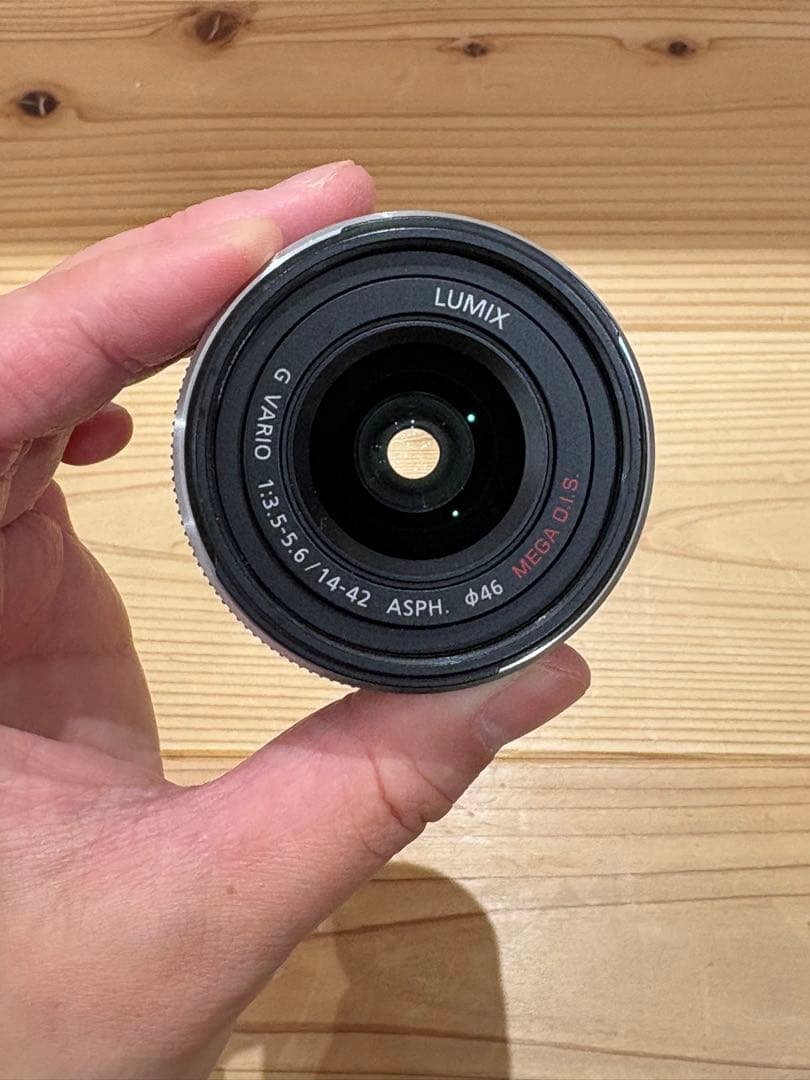 LUMIX DMC-GF6W(14-42mmレンズ) 電源難あり