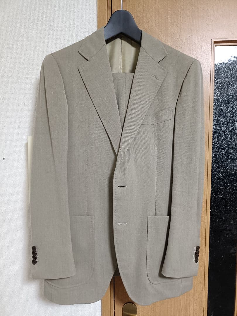 BEAMS F ロロ・ピアーナ　ベージュスーツ