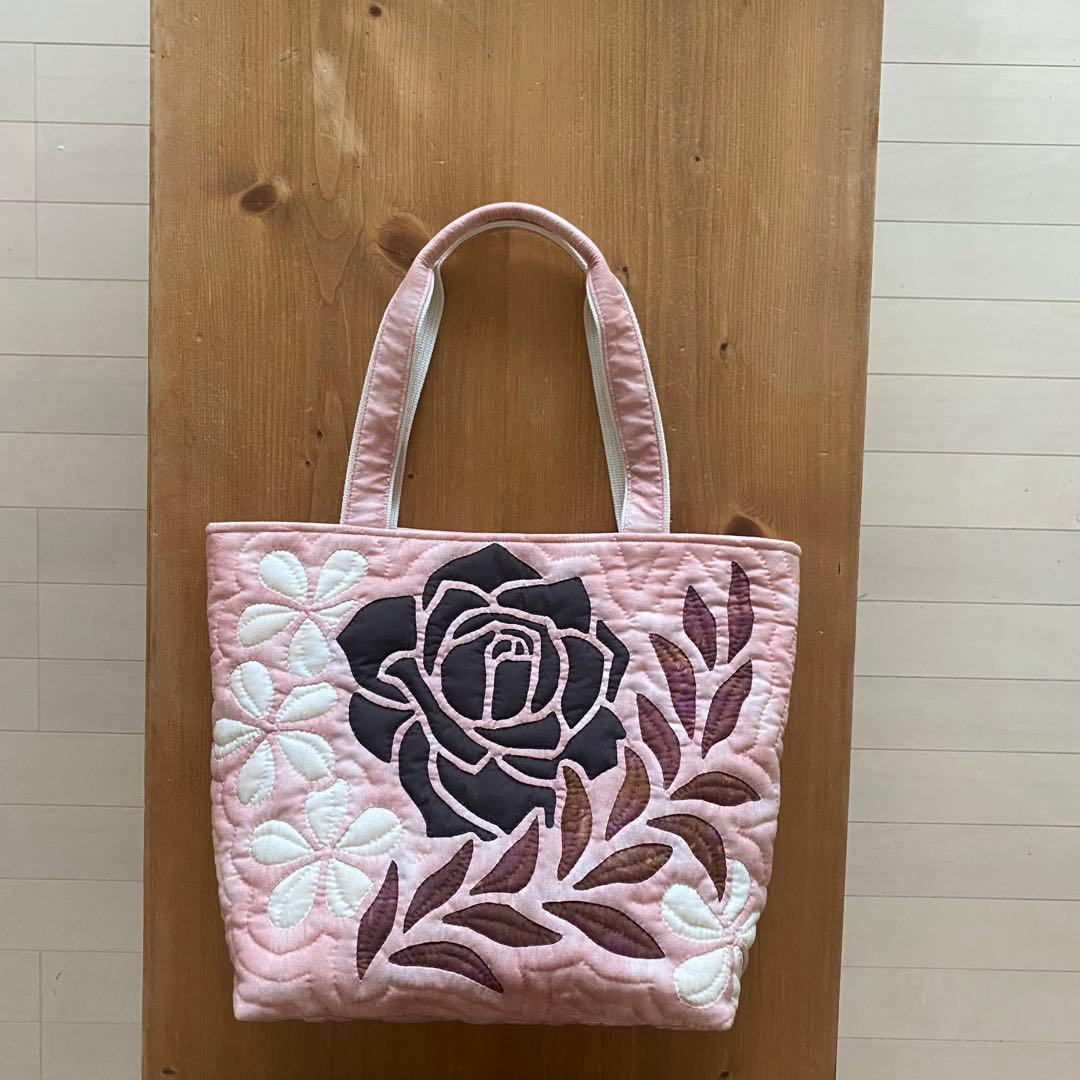 ハワイアンキルト◆トートバッグ◆プルメリア、バラ◆ハンドメイド