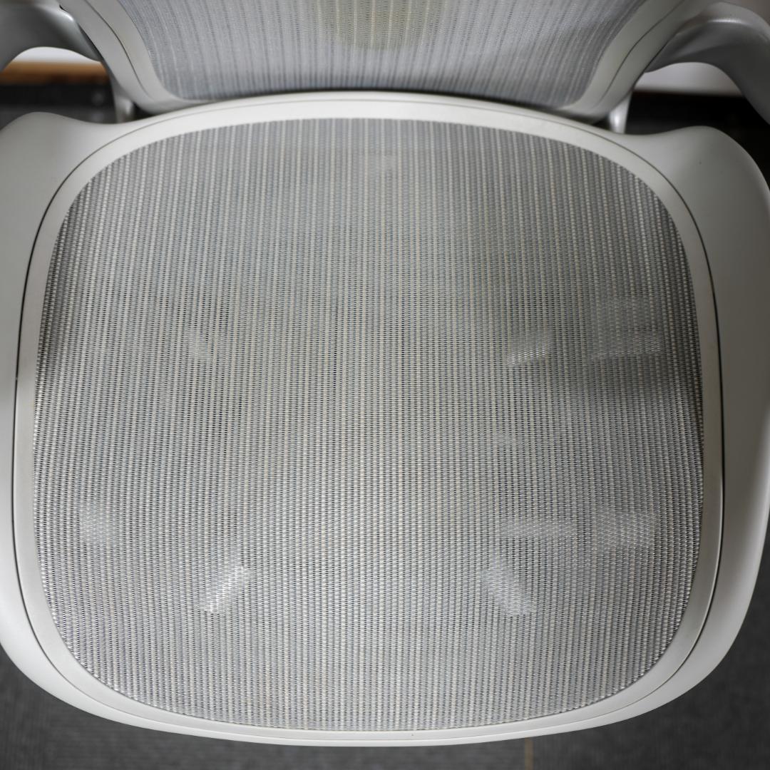 アーロンチェア リマスタード サイズB ミネラル & アトラス ヘッドレスト