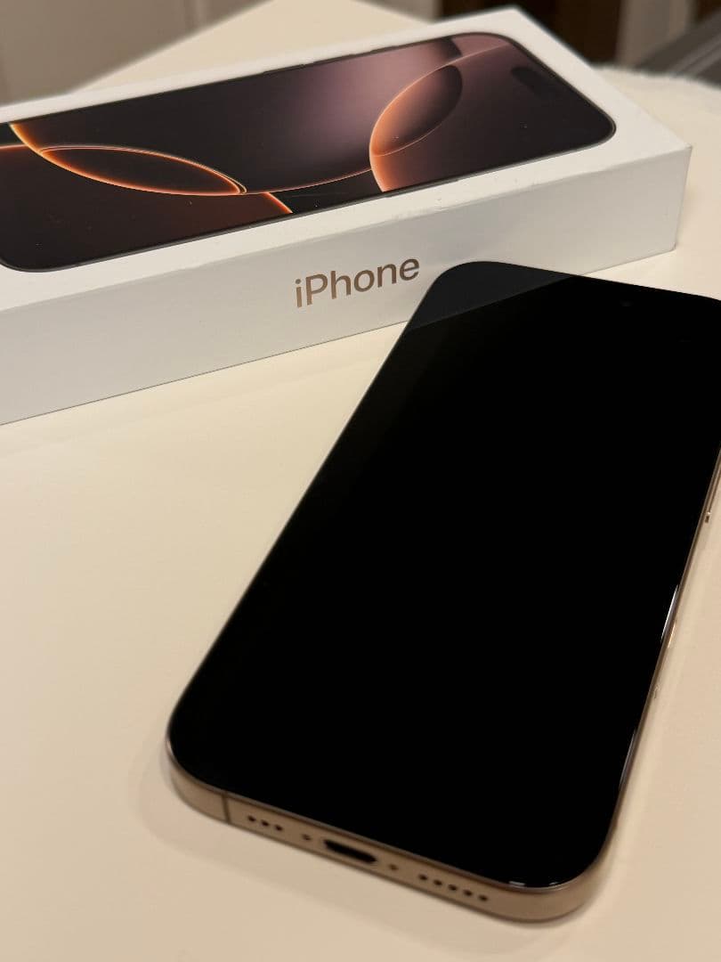 【超美品】iPhone16PRO　デザートチタニウム　128GB