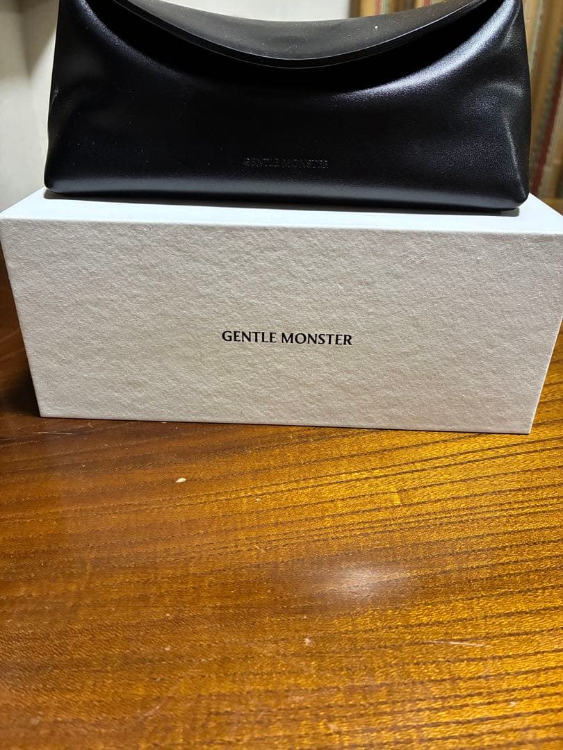 GENTLE MONSTER LILIT サングラス ブラック