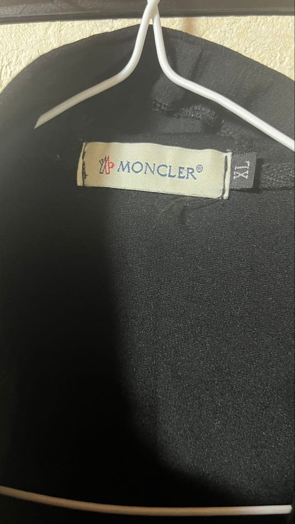 【あんしん鑑定利用】MONCLER ブラックジャージセット