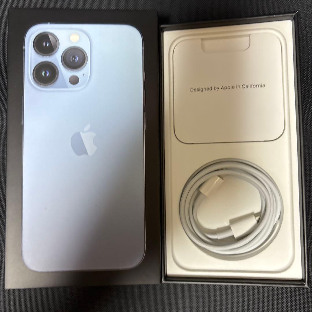 最終値下げ❗️iPhone13pro 256GB 青色　おまけ付き！