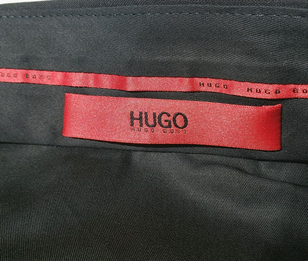 HUGO BOSS 黒 スラックス 40インチ 大きいサイズ 未使用新品タグ付き