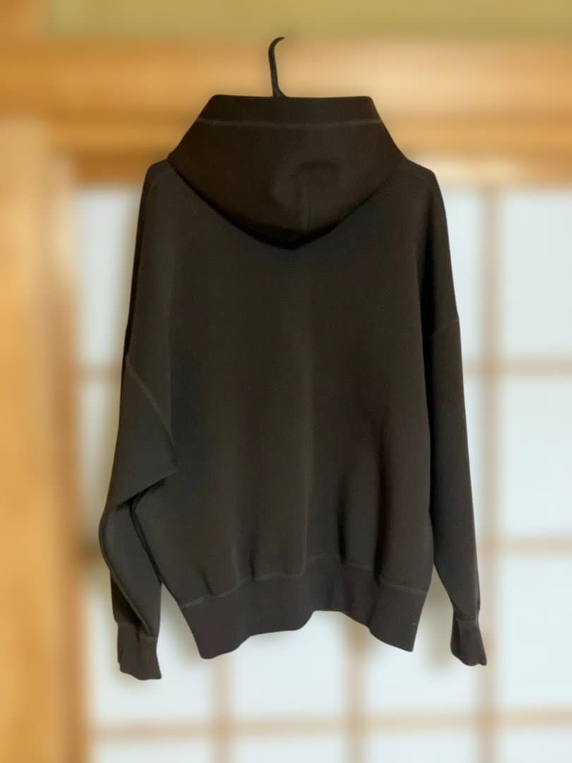 アパルトモン　ドゥーズィエムクラス　エブリデイアイライク　パーカー　フーディ