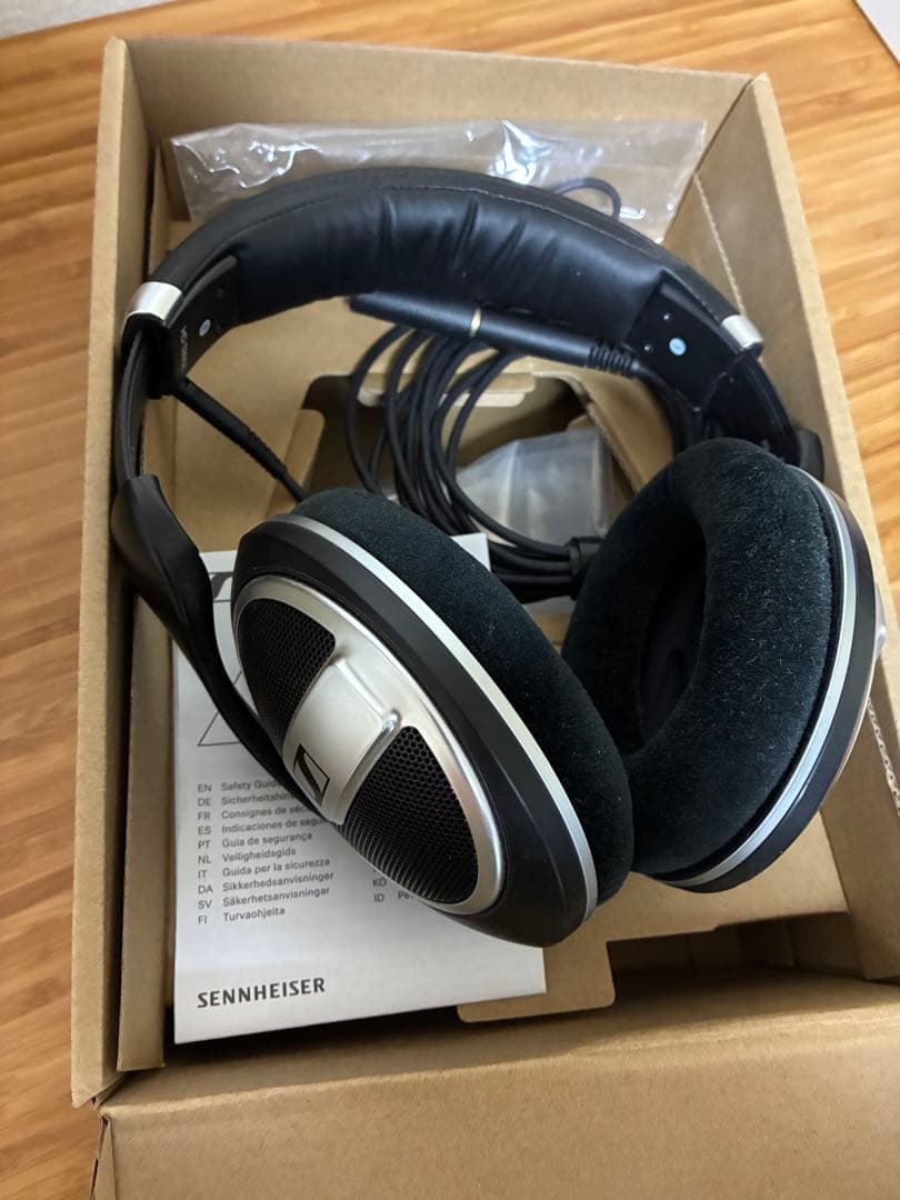 美品Sennheiser オープンバックヘッドフォンhd599se