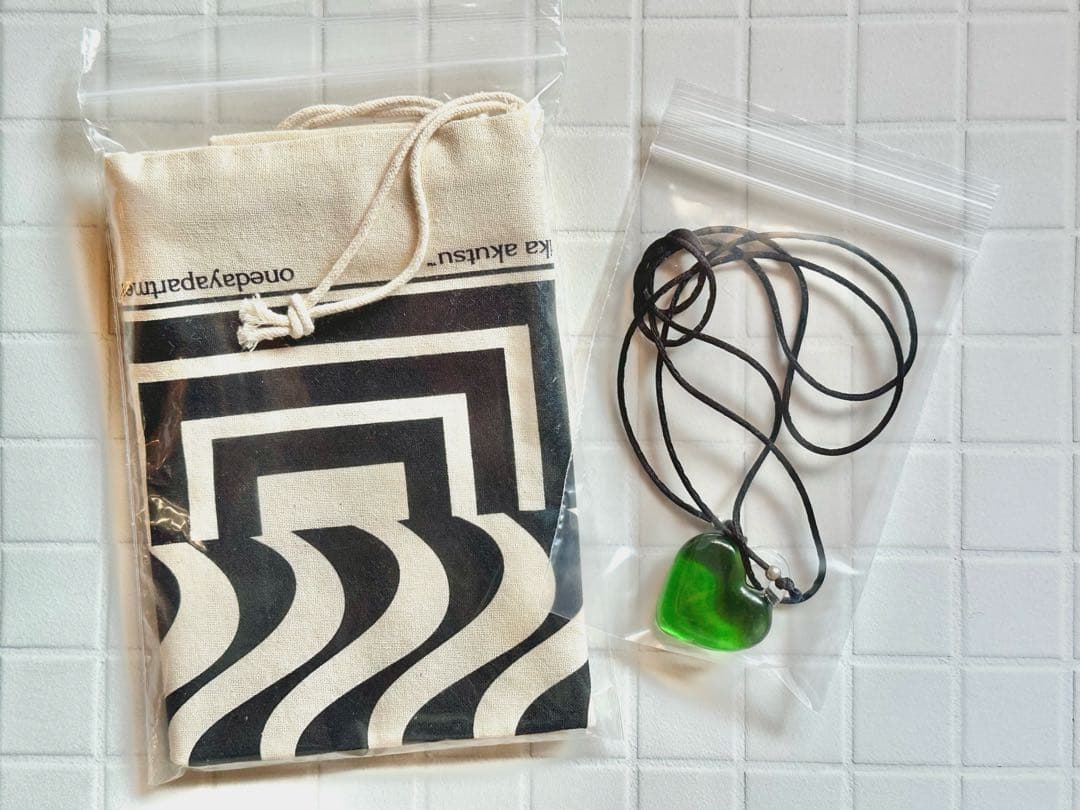 アクセサリー yurika akutsu/ho. glass string necklace