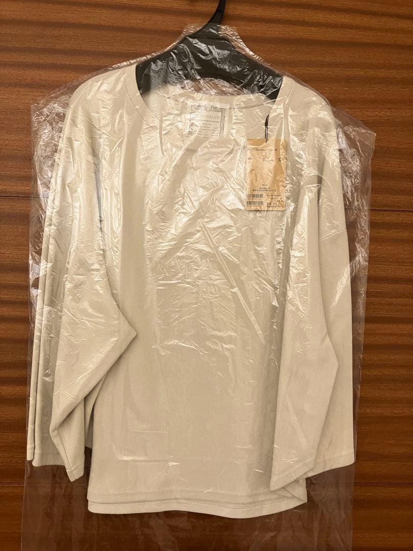 Hiromi　 BEARDSLEY 生成り色カットソー Fサイズ 新品