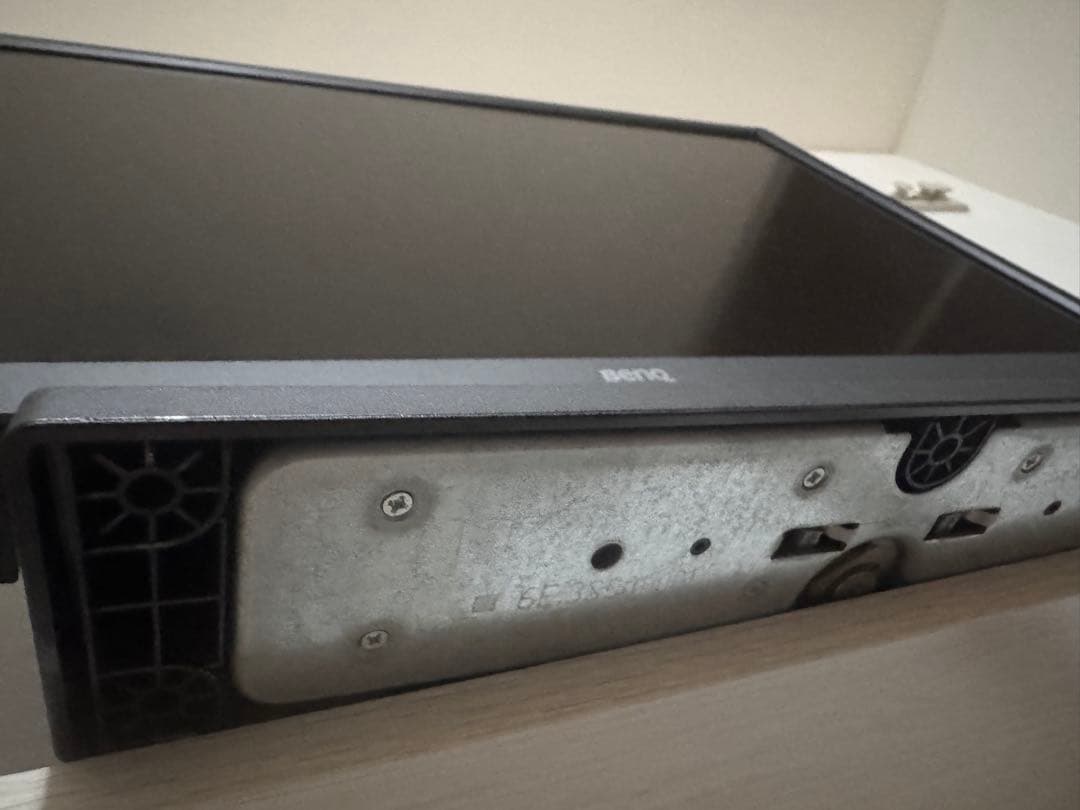 BenQ EL2870U ディスプレイ 本体　4kモニター