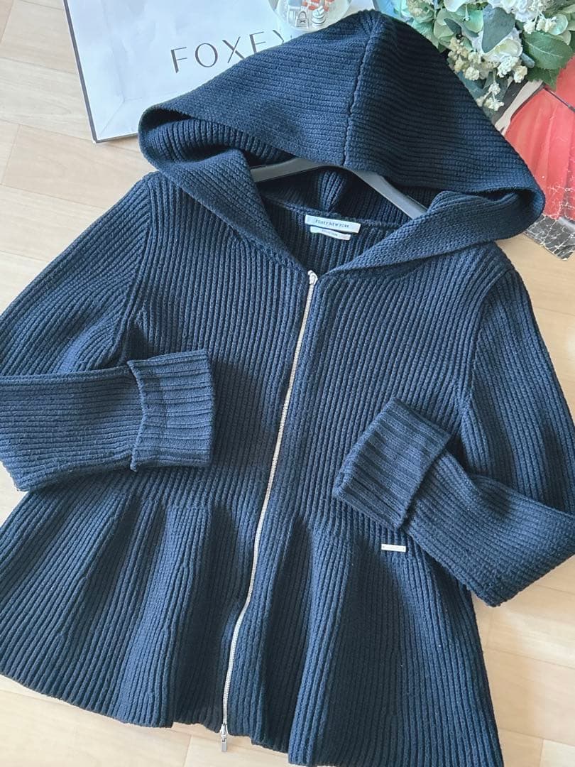 極美品！FOXEYニットパーカー　40 Rene foxey