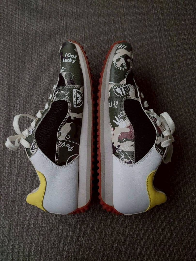 ホーンガーメントカモフラージュスニーカー