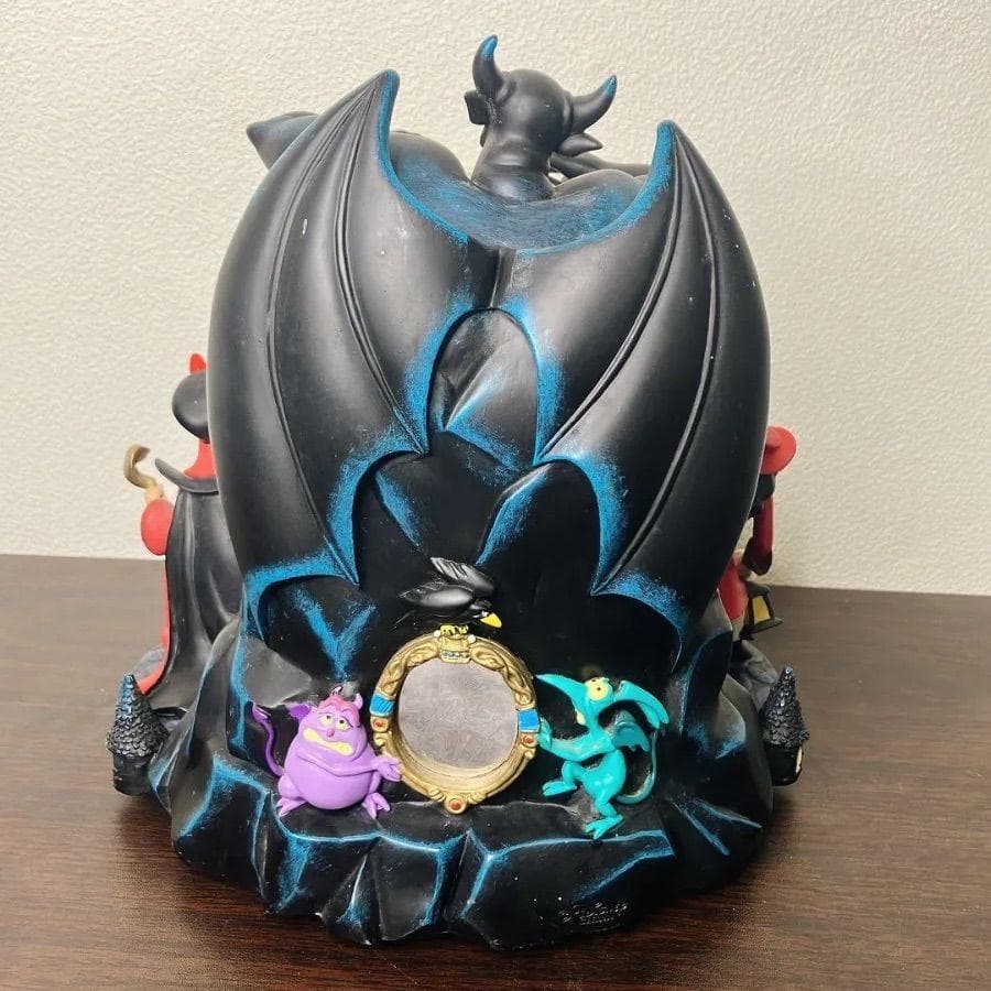 ディズニー⭐︎ヴィランズ スノードーム オルゴール付♪