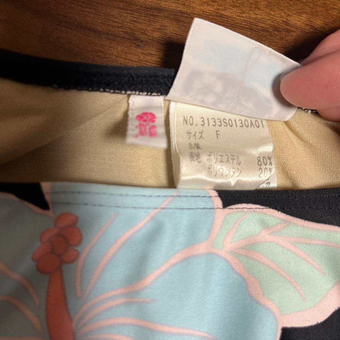 ALBAROSA ハイビスカス柄 水着 F 黒×ピンク