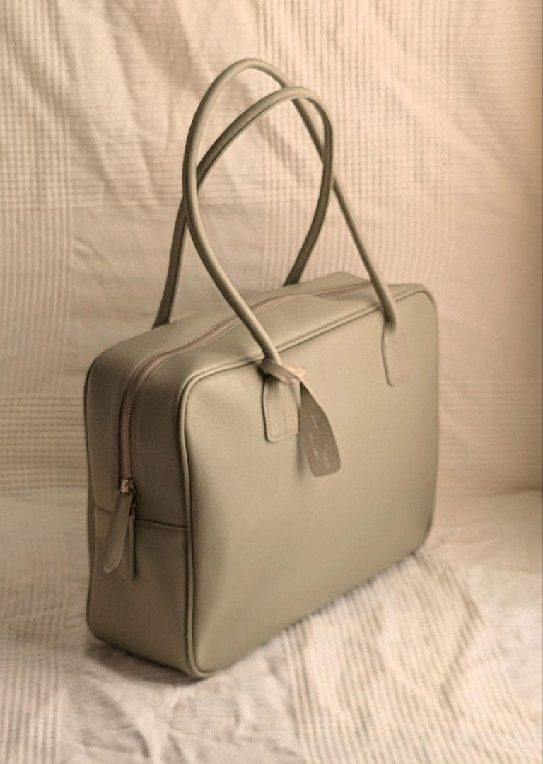 Sabina Donna A4対応 牛革スクエアボストン ◇ グレージュ