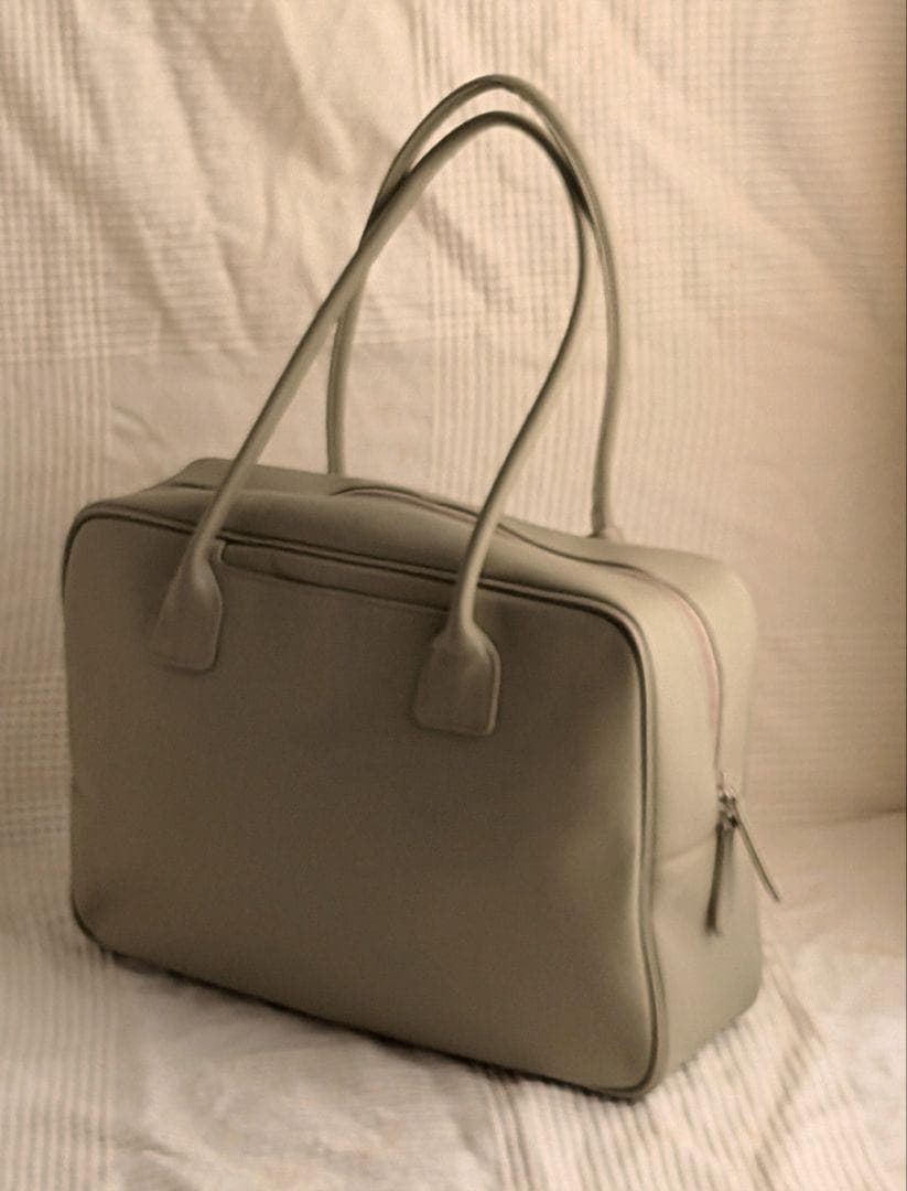 Sabina Donna A4対応 牛革スクエアボストン ◇ グレージュ