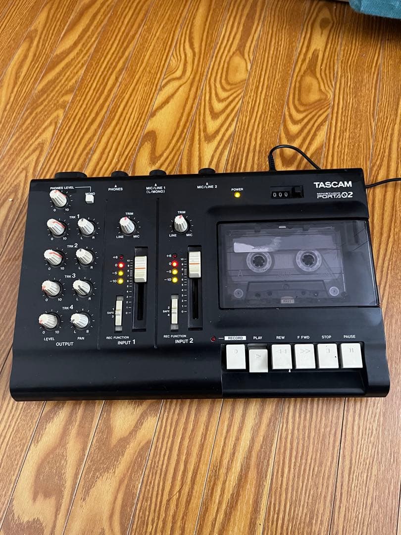 TASCAM PORTA 02 マルチトラックカセットレコーダー