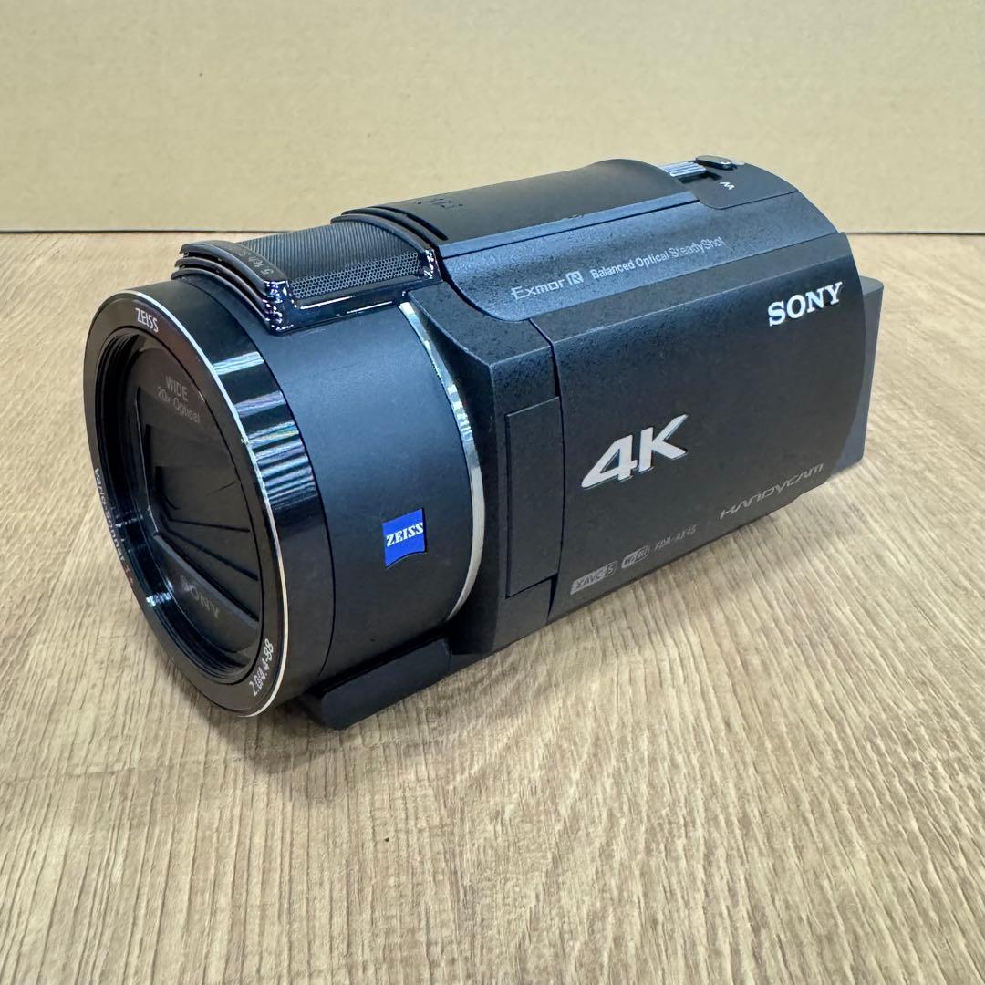美品★本体＋バッテリーのみ SONY 4K ビデオカメラ FDR-AX45