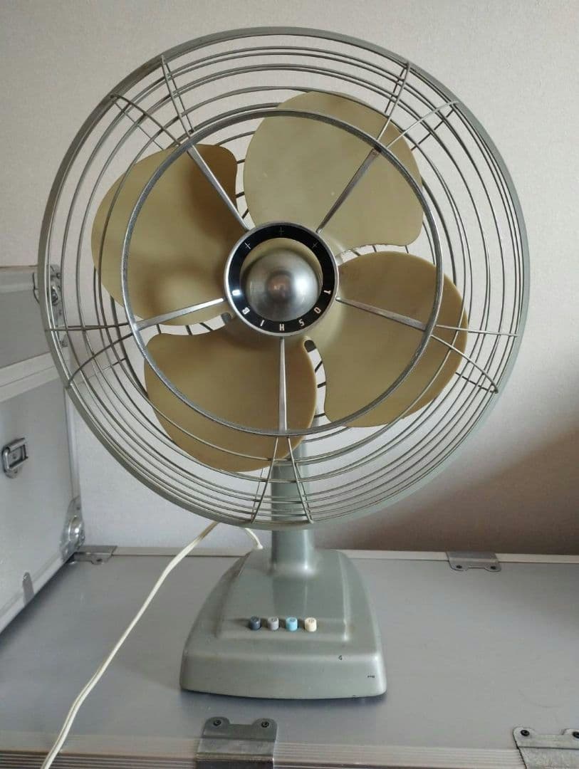 昭和レトロ（ネオモダン） Toshiba 東芝 希少型 扇風機
