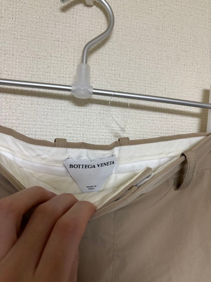 ボッテガヴェネタベージュ チノパン ポケット付き