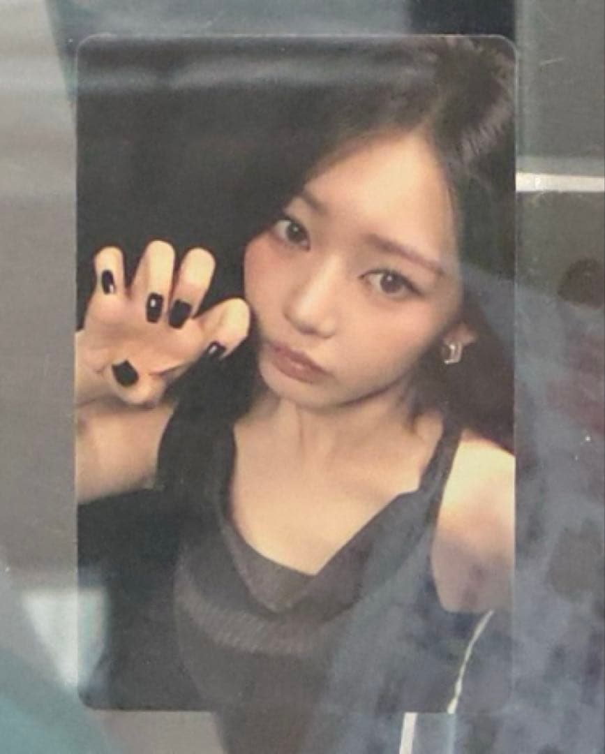 BABYMONSTER ローラ 2nd 香港ポップアップ 限定トレカ