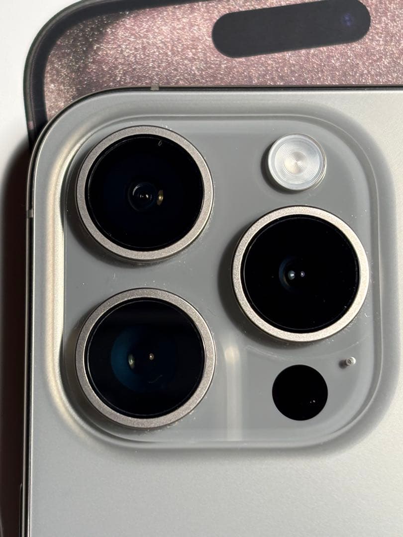 iPhone 15 Pro 128GB ナチュラルチタニウム 本体