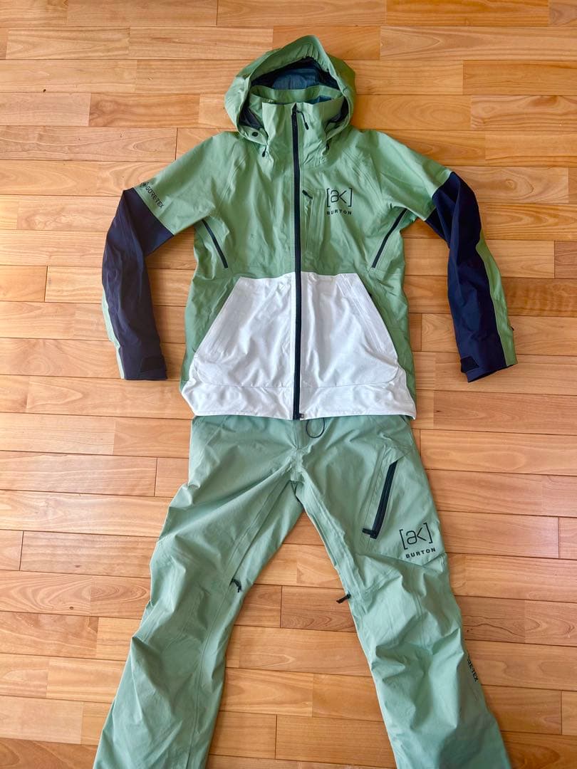 【Burton [ak] 2022-2023 スノーボードウェア】 上下セット