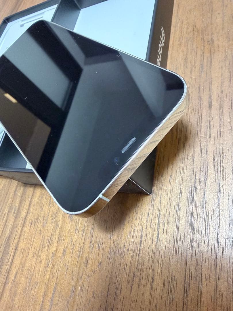 【美品】Apple iPhone 12 Pro ホワイト256GB iFace