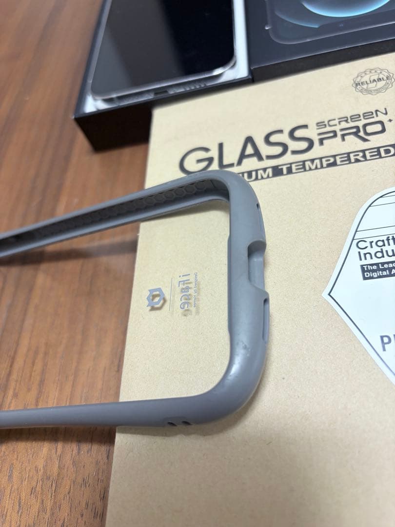 【美品】Apple iPhone 12 Pro ホワイト256GB iFace