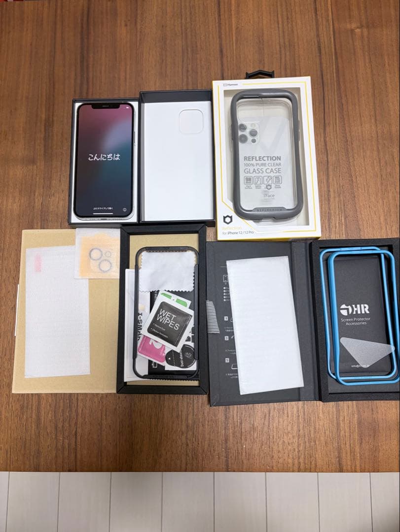 【美品】Apple iPhone 12 Pro ホワイト256GB iFace